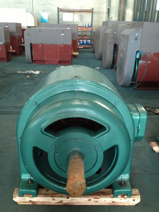 西瑪JS126--4 225KW三相異步電動機(jī) 礦山專用電機(jī)
